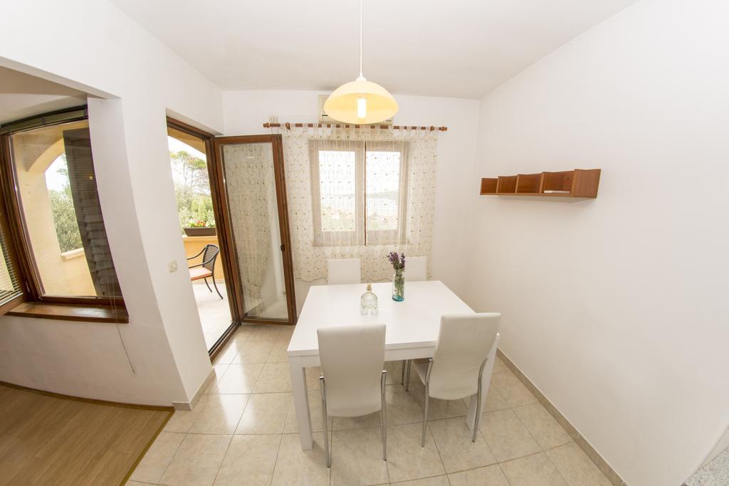 Apartament House Lucija Sali Zewnętrze zdjęcie
