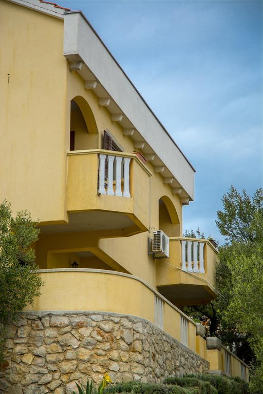 Apartament House Lucija Sali Zewnętrze zdjęcie