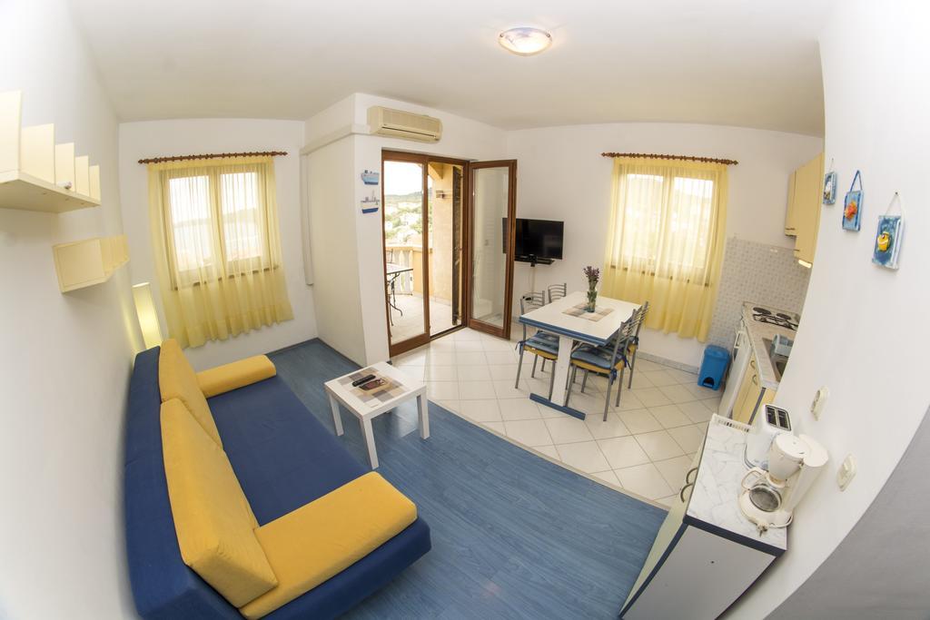 Apartament House Lucija Sali Zewnętrze zdjęcie