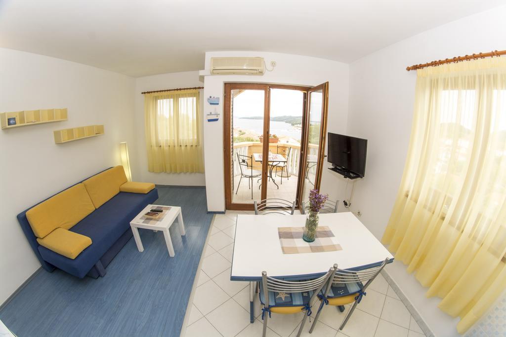 Apartament House Lucija Sali Zewnętrze zdjęcie